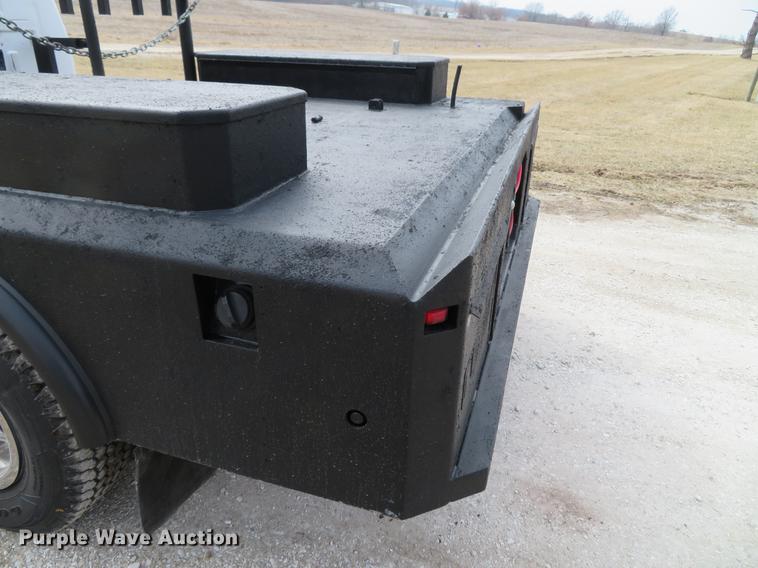 image for item DG3891 2002 Ford F350 Super Duty XL flatbed