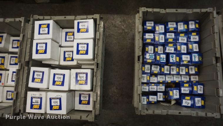 image for item DI9353 Valves and valve springs