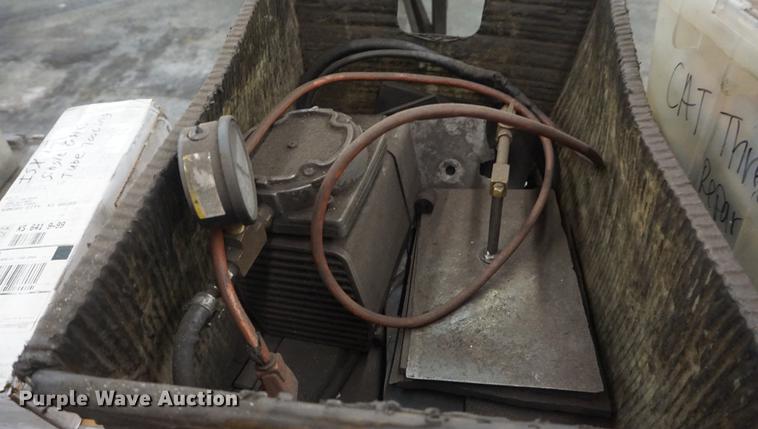 image for item DI9356 Injector line tube replacement tooling