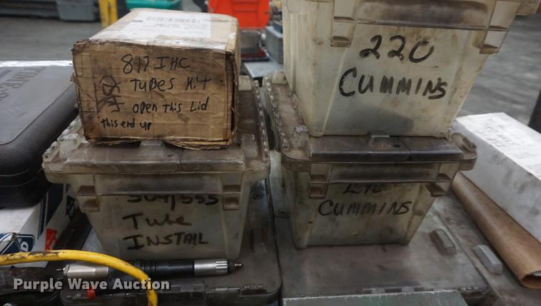 image for item DI9356 Injector line tube replacement tooling