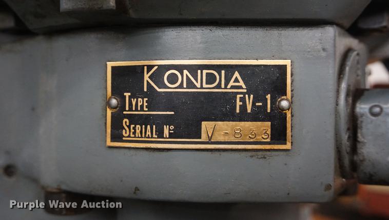 image for item DI9360 Clausing Kondia milling machine