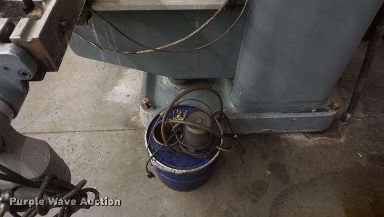 image for item DI9360 Clausing Kondia milling machine