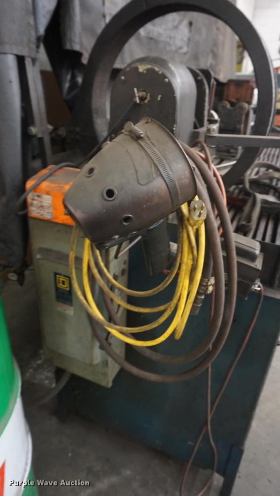 image for item DI9373 Magnaflux inspection machine