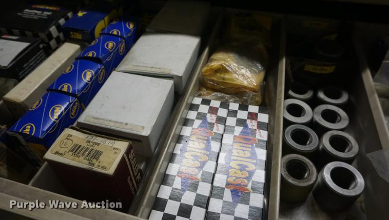 image for item DI9379 (6) cabinets