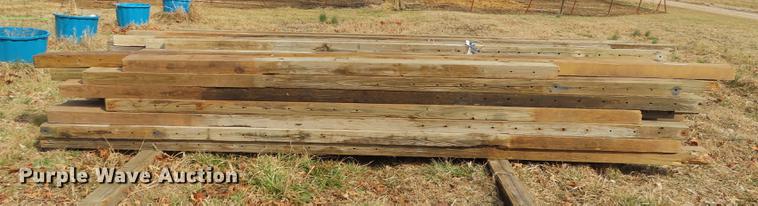 image for item DN9074 (100) wood posts