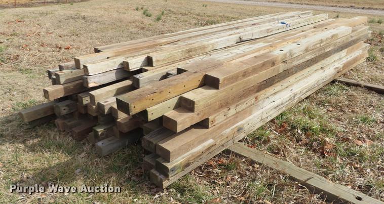 image for item DN9074 (100) wood posts