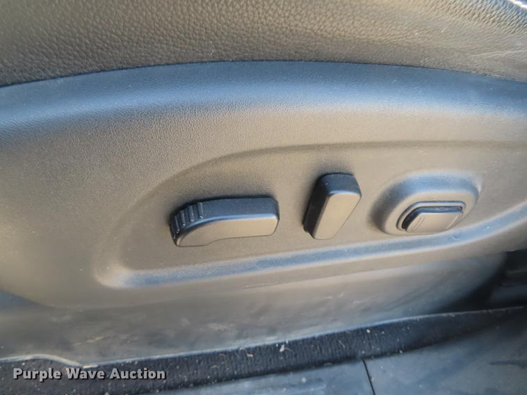 image for item DN9119 2017 Nissan Titan Pro-4X Crew Cab pickup truck