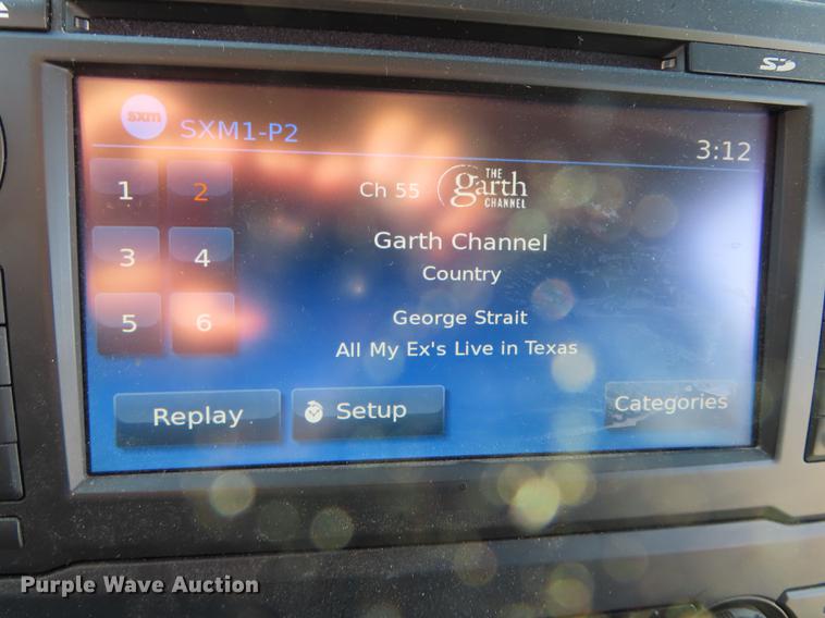 image for item DN9119 2017 Nissan Titan Pro-4X Crew Cab pickup truck