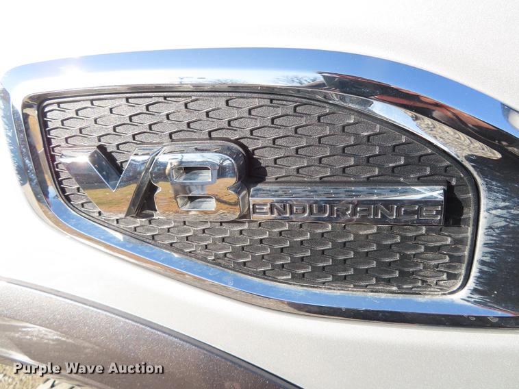 image for item DN9119 2017 Nissan Titan Pro-4X Crew Cab pickup truck