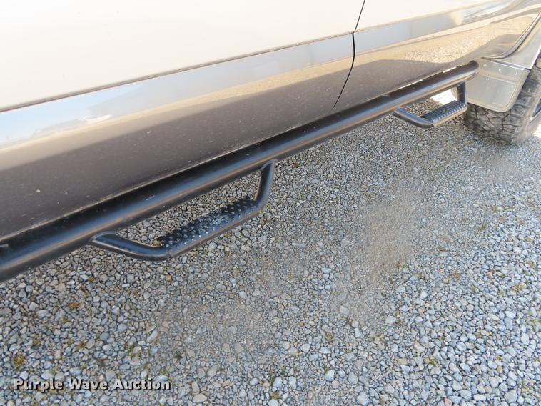 image for item DN9119 2017 Nissan Titan Pro-4X Crew Cab pickup truck