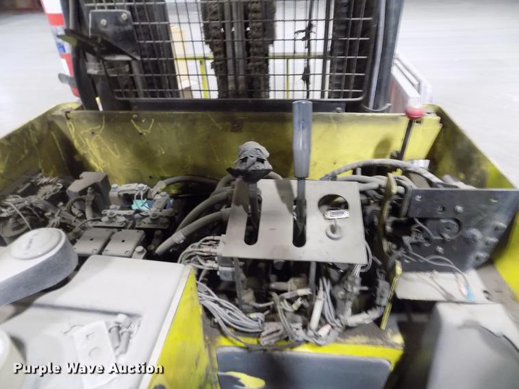 image for item DY9215 Hyster N40FR forklift