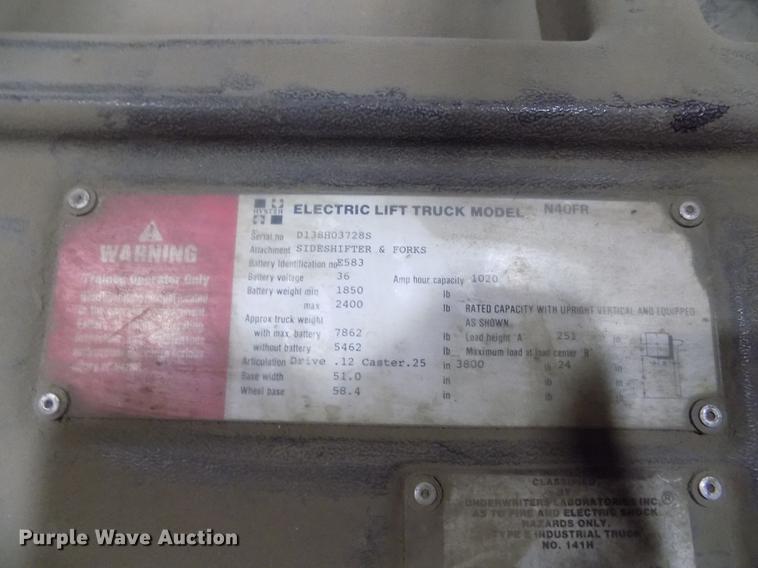 image for item DY9215 Hyster N40FR forklift