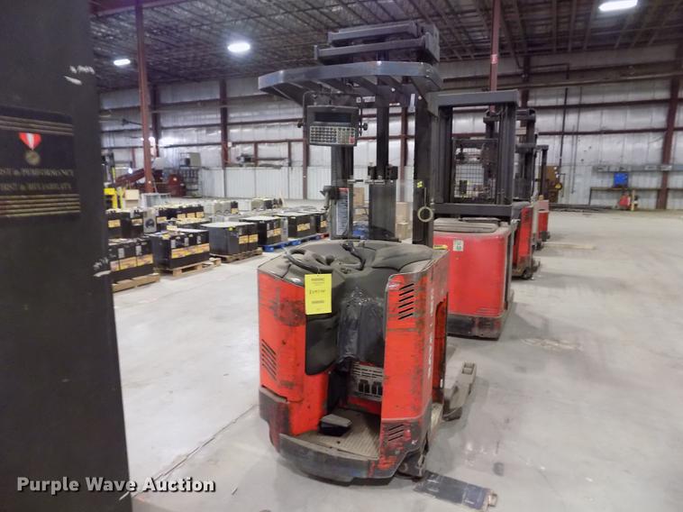 image for item EH9374 Raymond EASI-R30TT forklift