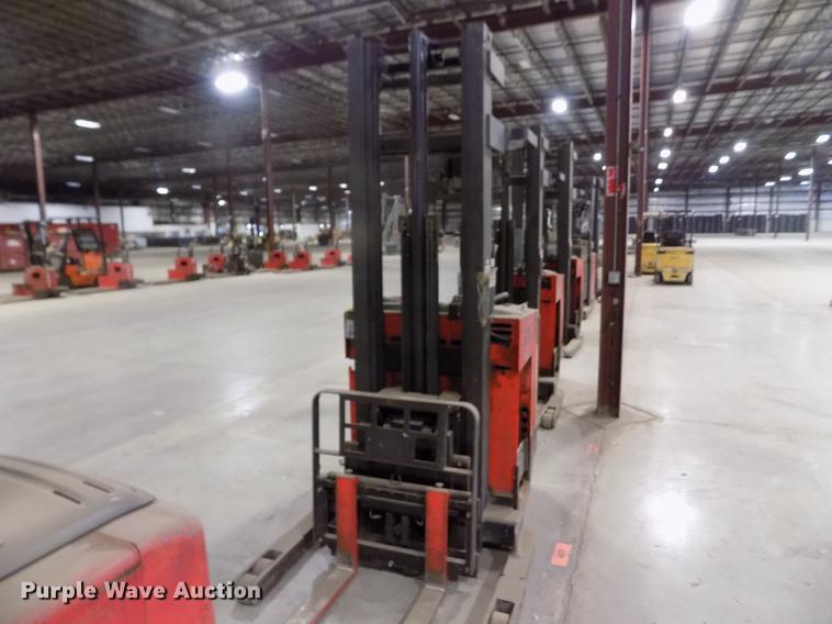 image for item EH9374 Raymond EASI-R30TT forklift