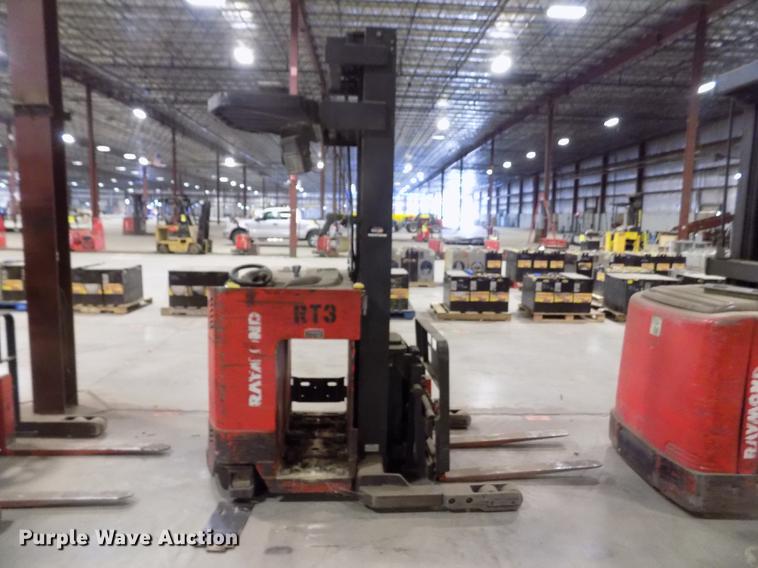 image for item EH9374 Raymond EASI-R30TT forklift