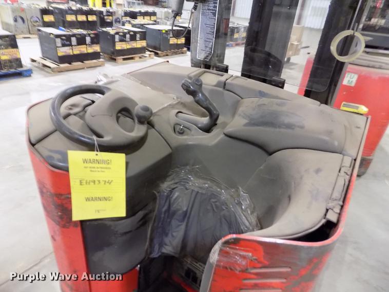 image for item EH9374 Raymond EASI-R30TT forklift