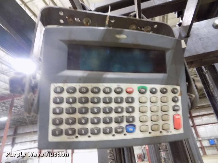 image for item EH9374 Raymond EASI-R30TT forklift