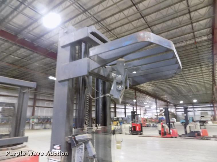 image for item EH9374 Raymond EASI-R30TT forklift