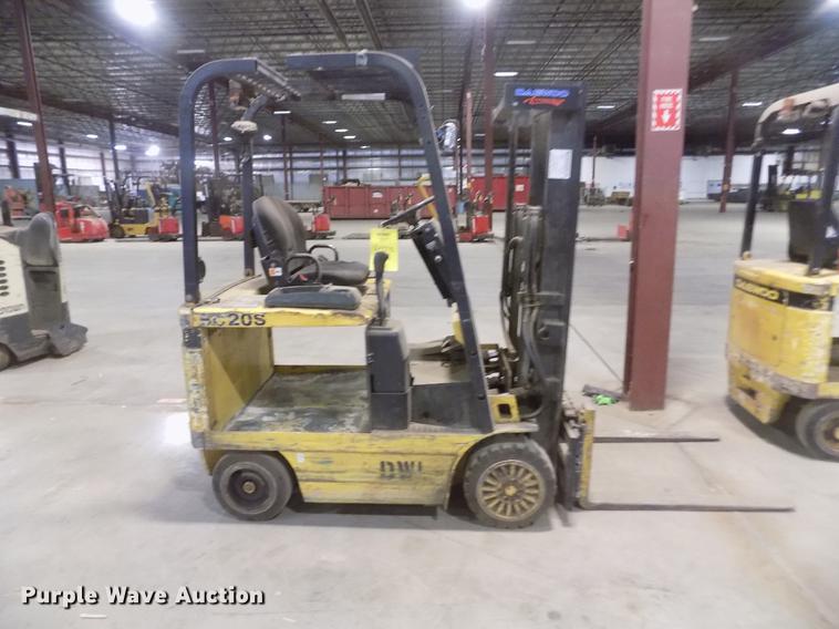 image for item EH9375 Daewoo BC20S-2 forklift