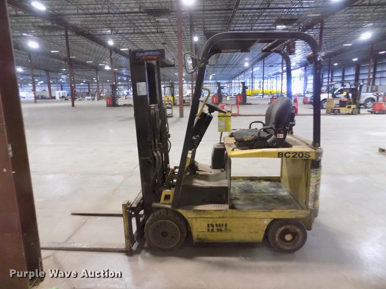image for item EH9375 Daewoo BC20S-2 forklift