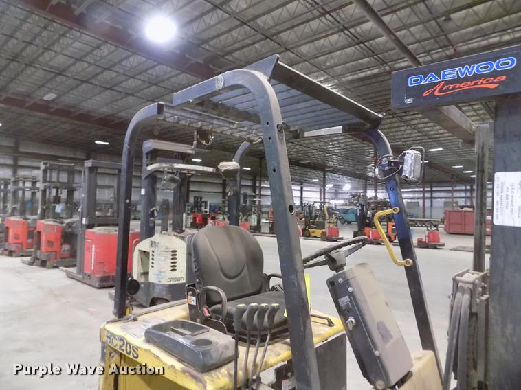 image for item EH9375 Daewoo BC20S-2 forklift