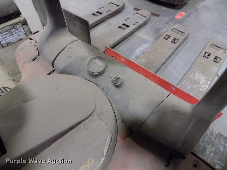 image for item EH9378 Raymond 112TM-FRE60L pallet jack