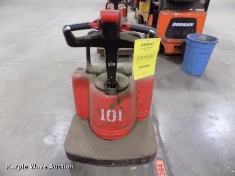 image for item EH9380 Raymond 112TM-FRE60L pallet jack