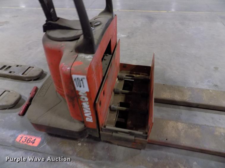 image for item EH9380 Raymond 112TM-FRE60L pallet jack