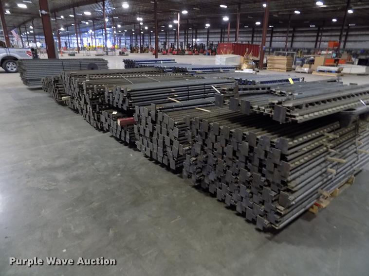 image for item EH9383 Pallet flow rollers