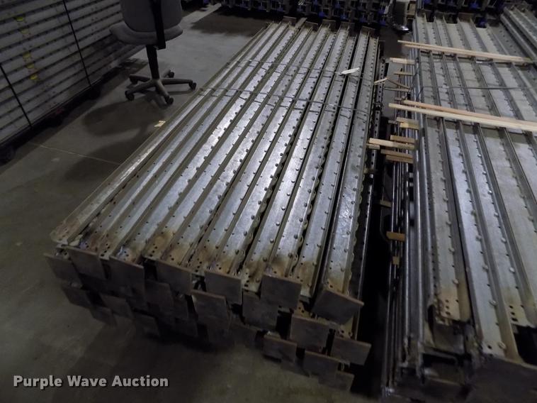 image for item EH9383 Pallet flow rollers