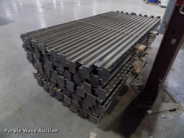image for item EH9383 Pallet flow rollers