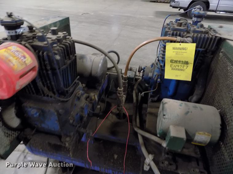 image for item EH9387 Air compressor