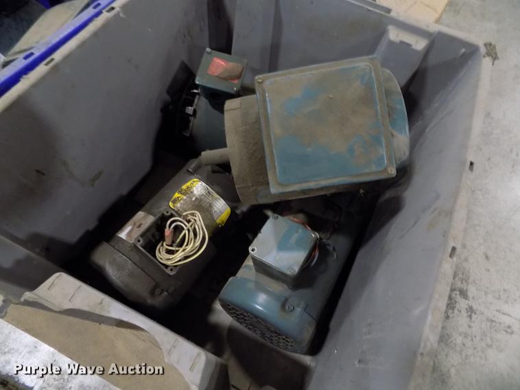 image for item EH9388 Electric motors