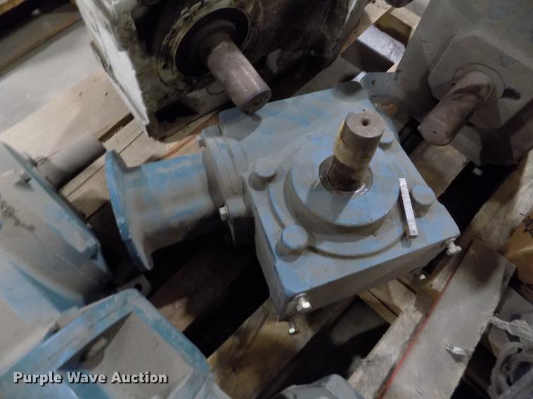 image for item EH9389 Conveyor system gearboxes