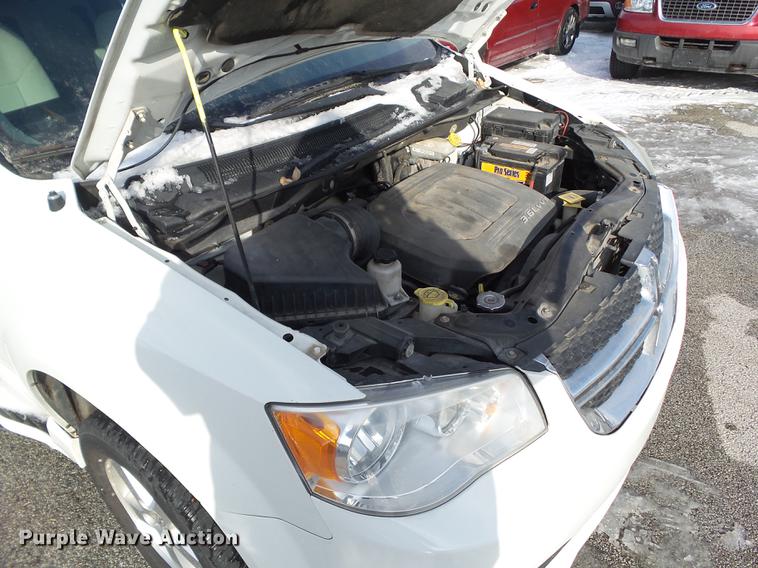 image for item EM9075 2012 Dodge Grand Caravan handicap accessible van