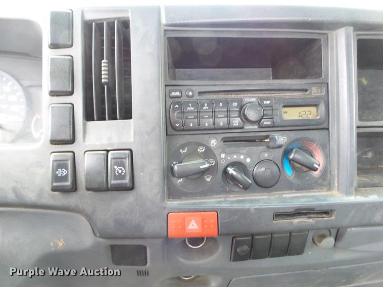 image for item EM9096 2010 Isuzu NPR truck cab and chassis