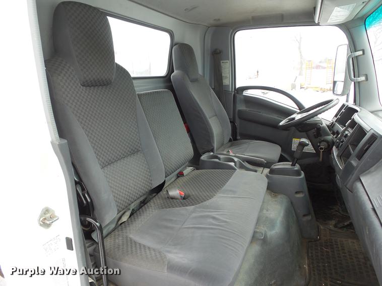 image for item EM9096 2010 Isuzu NPR truck cab and chassis