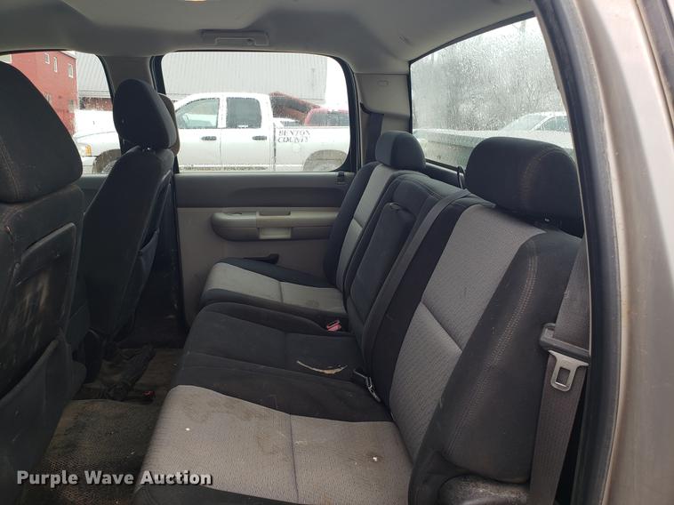 image for item EN9791 2008 Chevrolet Silverado 1500 Crew Cab pickup truck