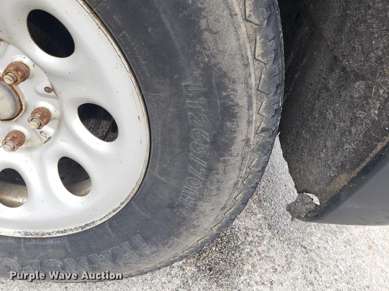 image for item EN9791 2008 Chevrolet Silverado 1500 Crew Cab pickup truck