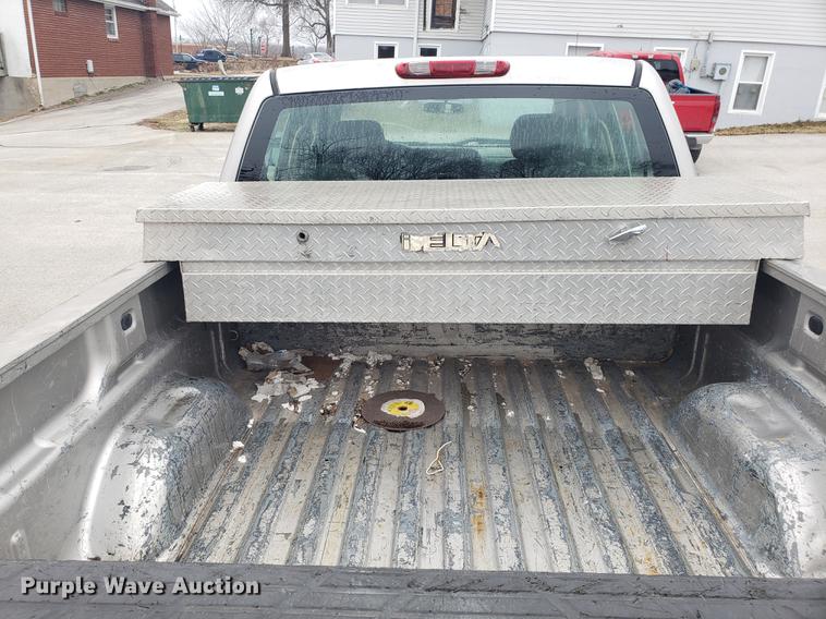 image for item EN9791 2008 Chevrolet Silverado 1500 Crew Cab pickup truck