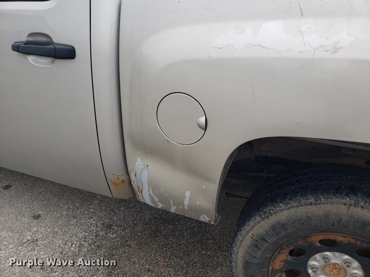 image for item EN9791 2008 Chevrolet Silverado 1500 Crew Cab pickup truck