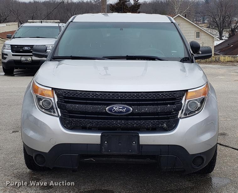 image for item EN9794 2013 Ford Explorer Police Interceptor SUV