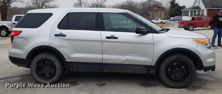 image for item EN9794 2013 Ford Explorer Police Interceptor SUV