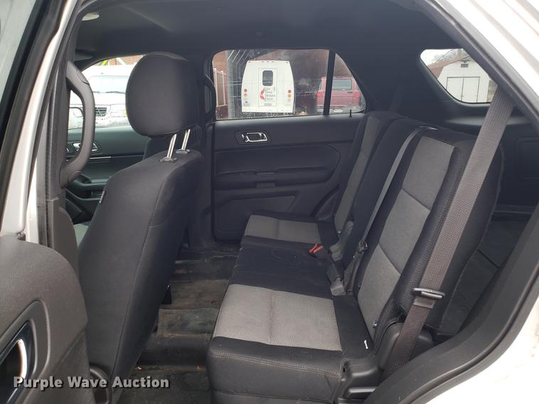 image for item EN9794 2013 Ford Explorer Police Interceptor SUV