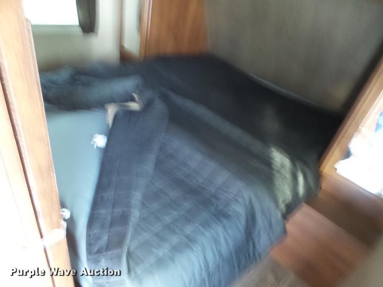 image for item EW9929 2017 Keystone Passport camper