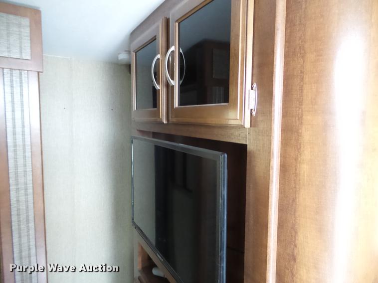 image for item EW9929 2017 Keystone Passport camper