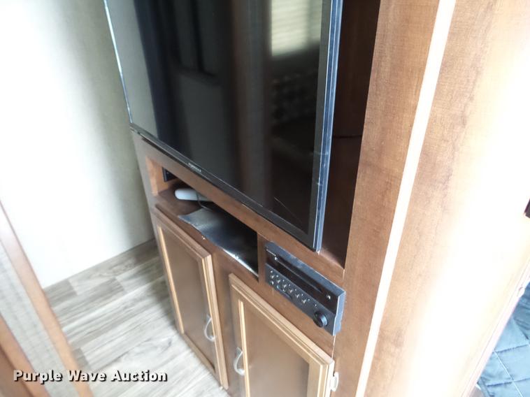 image for item EW9929 2017 Keystone Passport camper