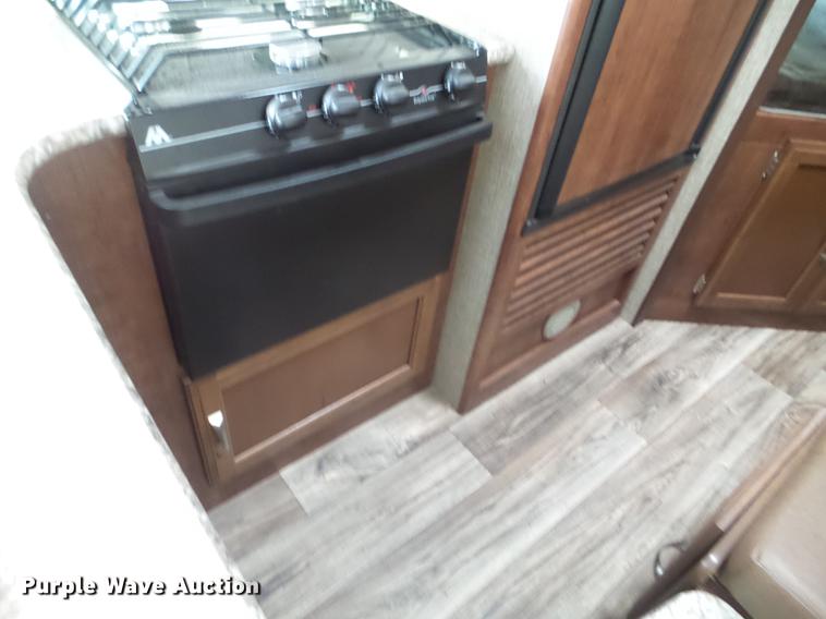 image for item EW9929 2017 Keystone Passport camper