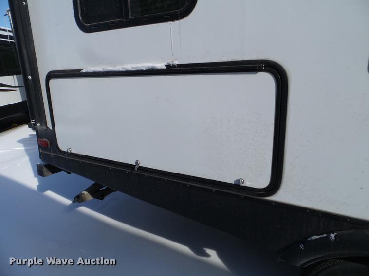 image for item EW9929 2017 Keystone Passport camper