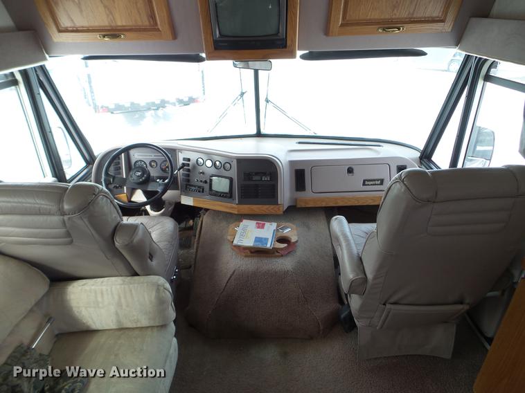 image for item EW9930 1992 Ford F530 Holiday Rambler Imperial RV